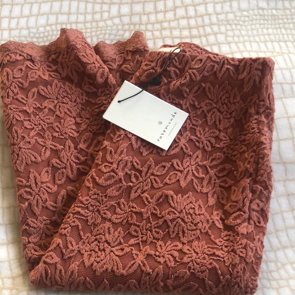 NWT GORGEOUS COPPER LACE FITTED SKIRT. DRESS IT UP OR DOWN. SIZE SMALL. - Picture 5 of 5